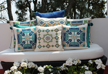 Hand-Embroidered Pillow FRESCHEZZA WITH BORDER (Breeze)