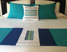 FELICE (Prairie) Cojin Bordado a Mano / Hand-embroidered Pillow