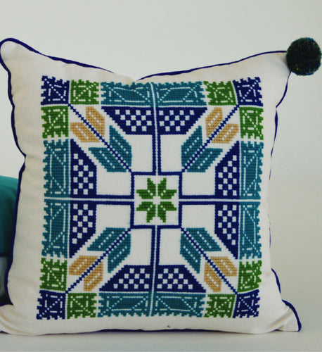 Hand-Embroidered Pillow MARIA DEL ALMA (cielito)